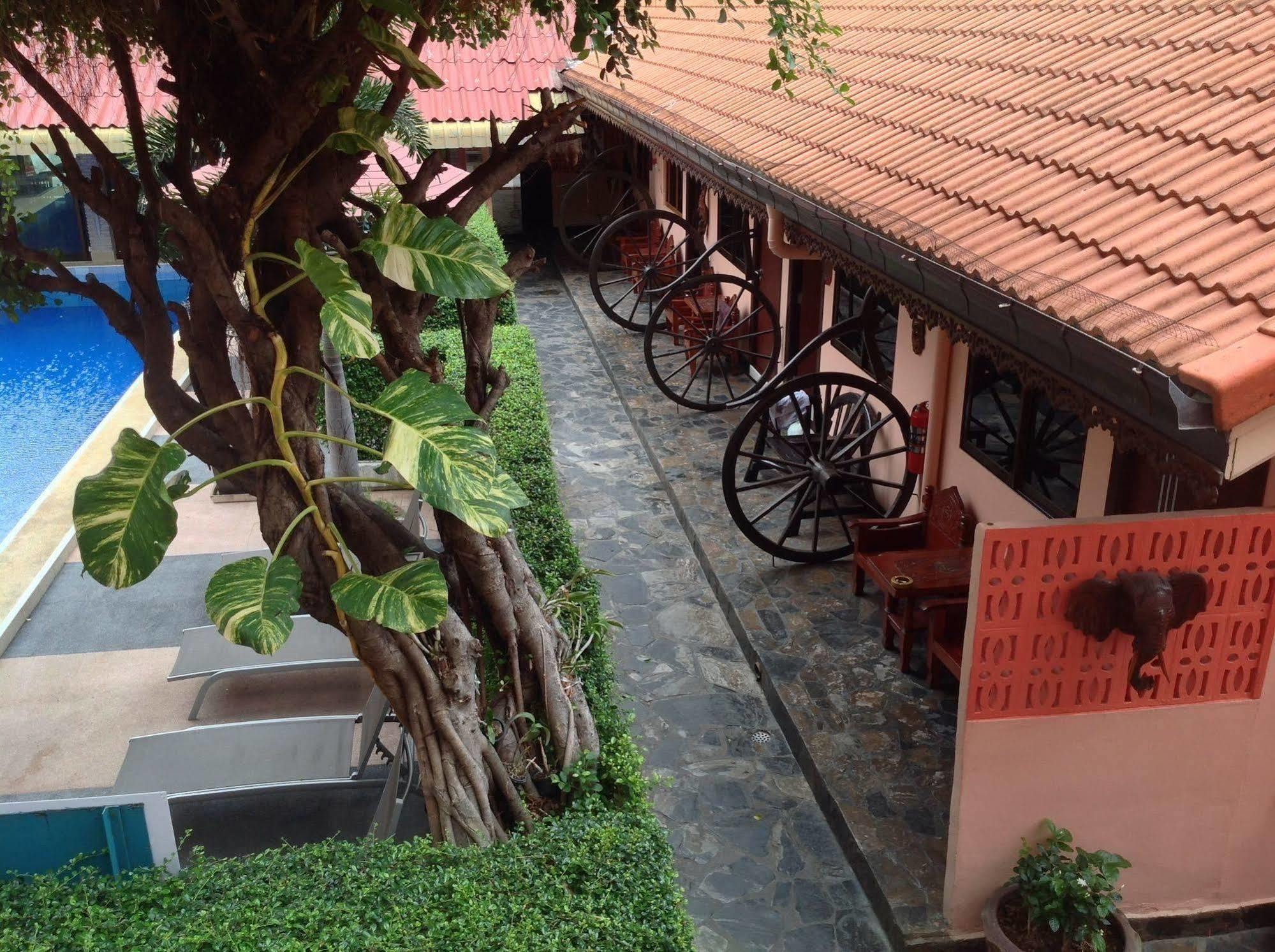 Ma Maison Pattaya Exterior photo